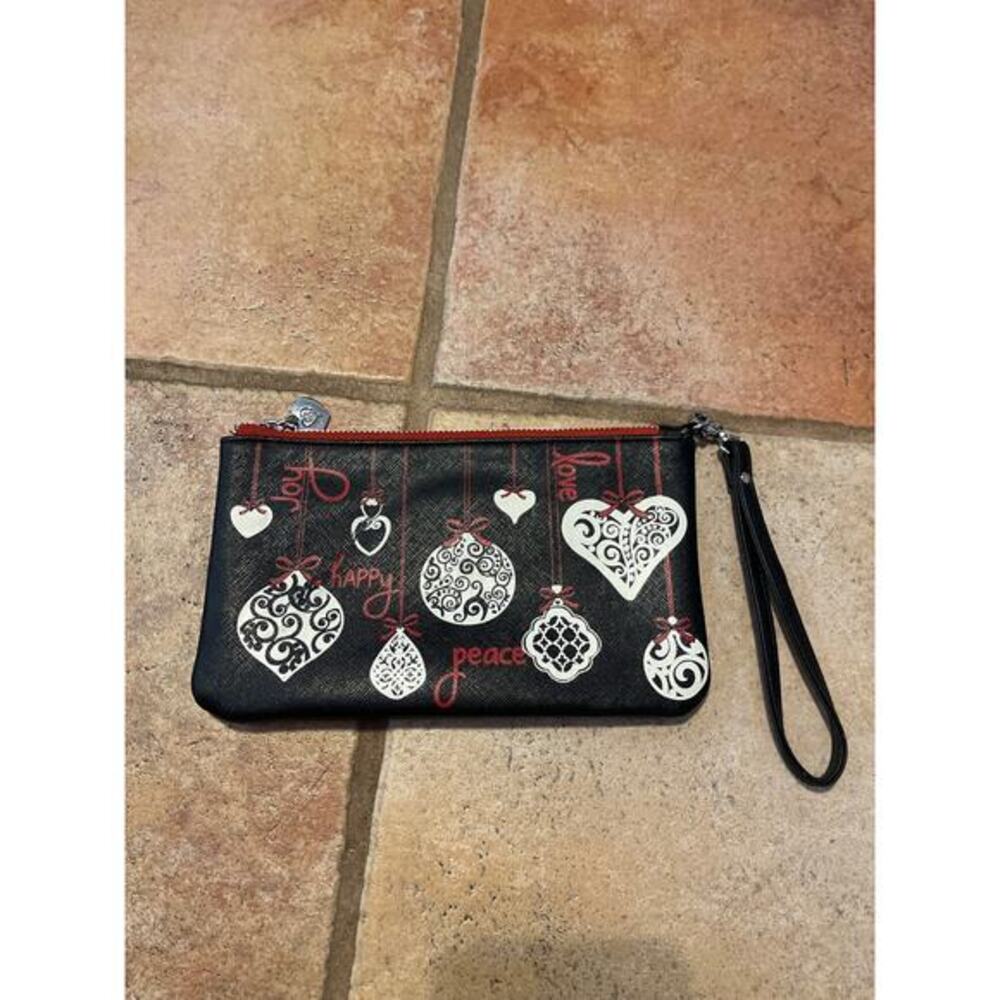 Brighton Holiday Clutch